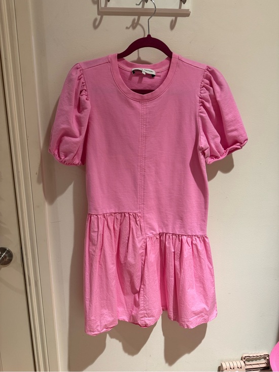 English Factory Dresses & Skirts - English Factory Knit Woven Mixed Dress bright pink bubblegum color puff sleeves
